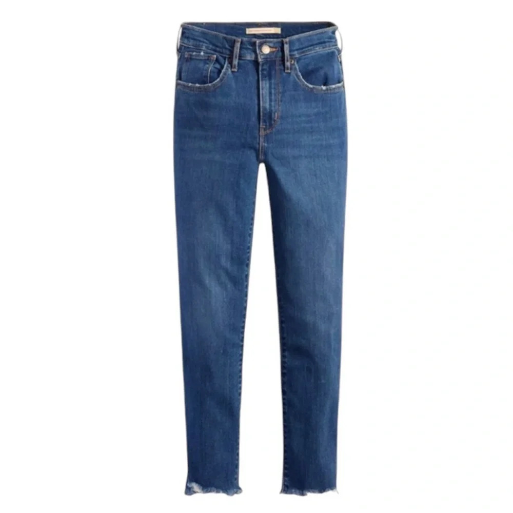 Levi’s high rise skinny jeans with raw hem size 26 in excellent condition